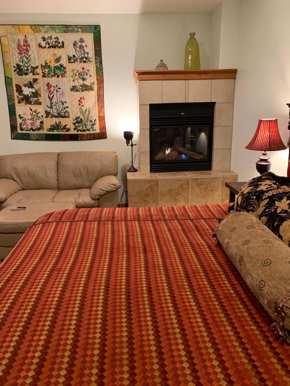 אסקלנטה Slot Canyons Inn Bed & Breakfast מראה חיצוני תמונה